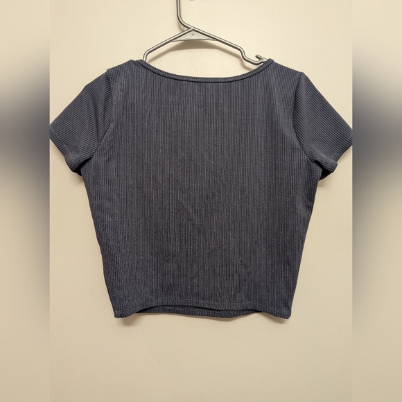 Hollister Made with Love blue crop short sleeve - Picture 4 of 6